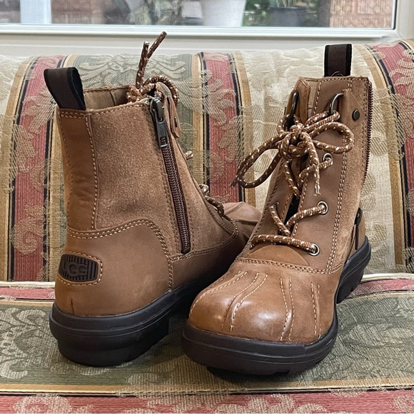 UGG Hapsburg Duck Boot. Chestnut leather
N10-7 - Picture 4 of 8